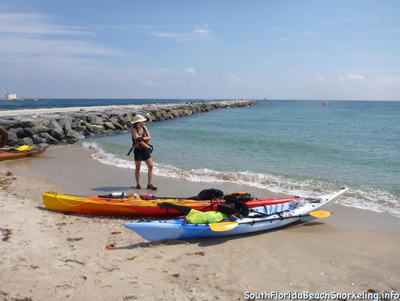South_Side_Jetty_of_Port_of_Palm_Beach-southfloridabeachsnorkeling.info-01.jpg